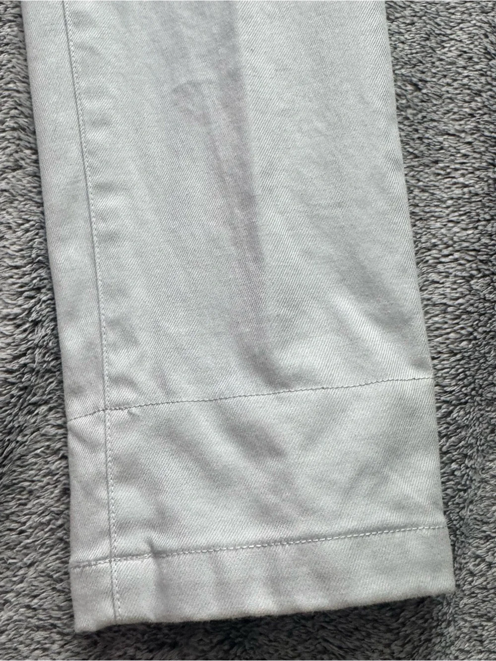 Women’s Under Armour Light Gray Golf Pants